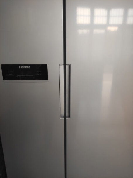 西门子SIEMENS610升请问各位；这款冰箱声音大吗？
