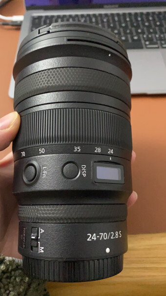 镜头尼康Z 24-70mm f/2.8 S微单镜头3分钟告诉你到底有没有必要买！质量值得入手吗？
