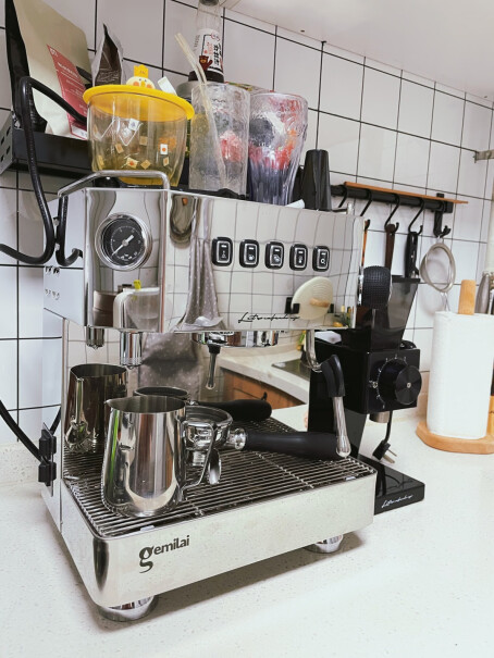 咖啡机格米莱半自动家用商用咖啡机意式分析哪款更适合你,对比哪款性价比更高？