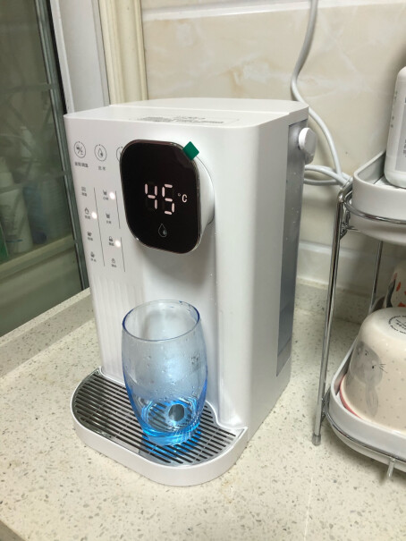 集米T2即热饮水机即热式饮水机耗电量怎么样？不出水的时候走电吗？