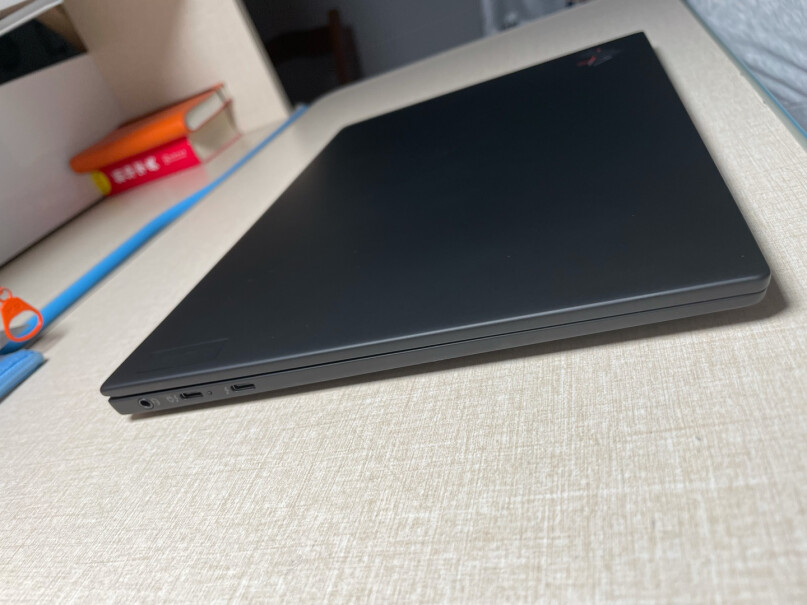 联想笔记本电脑ThinkPadX1机电专业来问，老师说英特尔11代酷睿这个本子用了带宽更高的wifi6，网络会更稳定，大家觉得对吧？
