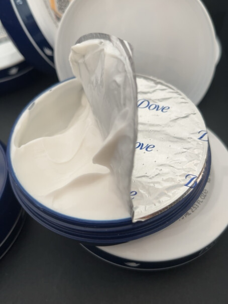 多芬冰激凌身体磨砂膏石榴籽和乳木果风味男女通用有没有收货少发商品的？