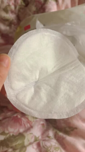 哺乳用品新贝防溢乳垫质量怎么样值不值得买,评测不看后悔？