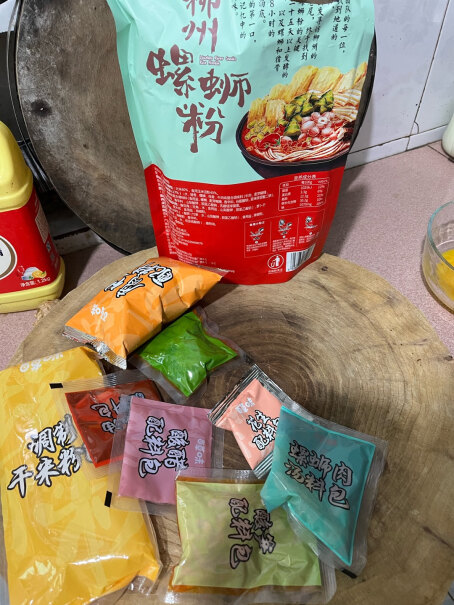 百草味螺蛳粉广西柳州特产煮食方便米粉米线袋装入手评测到底要不要买！内幕透露。