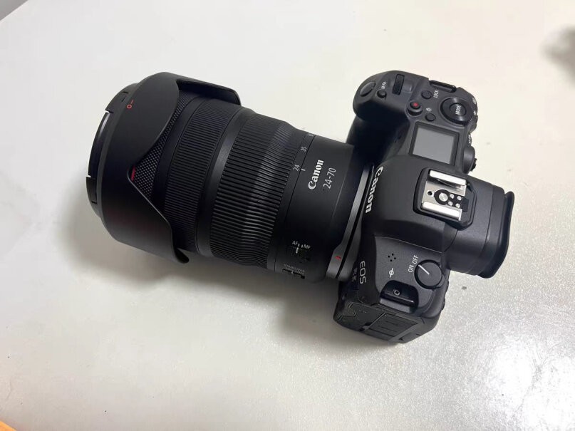 镜头佳能RF70-200mm F2.8 L IS USM微单远摄镜头评测真的很坑吗？质量真的差吗？