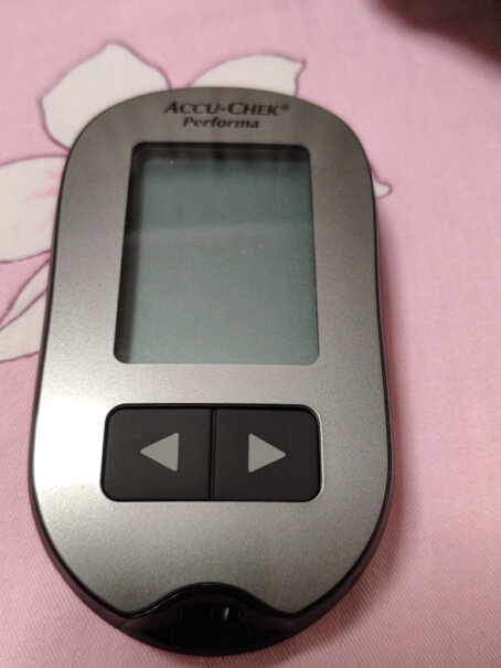罗氏血糖仪家用活力型医用测试血糖仪这个测糖仪的试纸用完了好买吗？