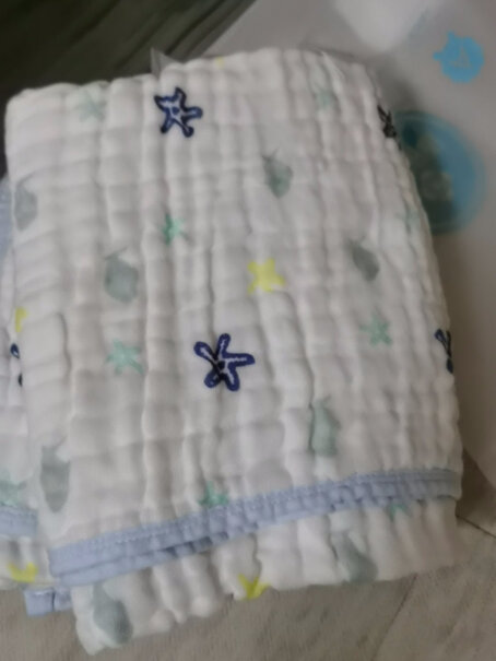 洁丽雅6层纯棉婴儿纱布浴巾可以用洗衣机洗吗？