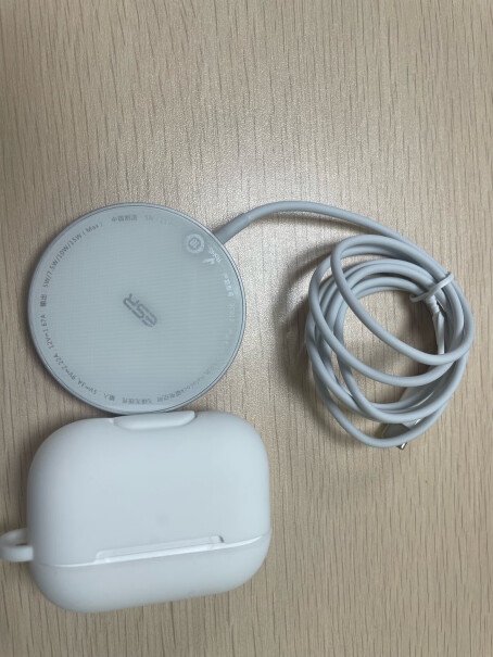 亿色MagSafe磁吸无线充电器适用苹果iPhone评测质量好不好？评测结果不看后悔！