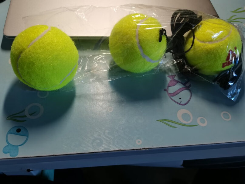 匹克网球拍男女初学者专业碳铝单只PK-111蓝色含训练器手胶139几个拍？