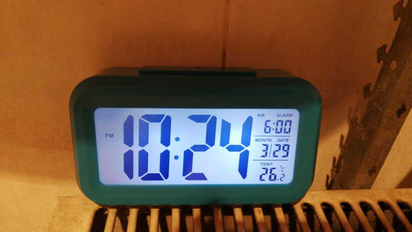 久久达钟表LED电子闹钟时钟从正面能看清数字吗？