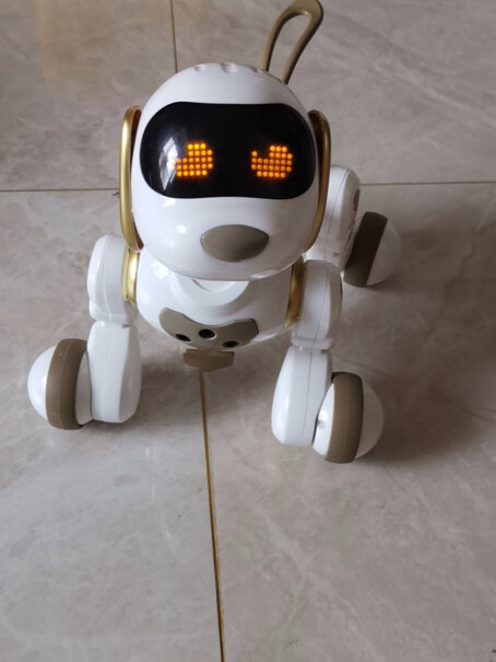 盈佳智能机器狗2岁多了可以玩吧？