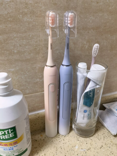 力博得电动牙刷全自动智能声波震动牙刷充一次电能用90天是真的吗？华为智慧生活APP能连接吗？