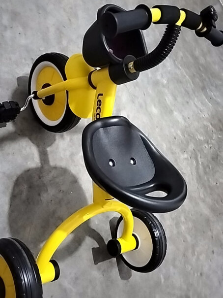 乐卡儿童三轮车避震脚踏车婴幼儿三轮儿玩具童车一岁九个月可以用了吗？