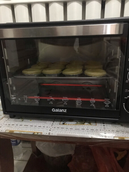 格兰仕电烤箱家用烘焙烤箱32升简单吗？好用吗？赠品有什么？