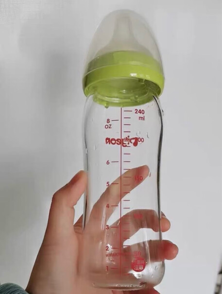 贝亲Pigeon奶瓶这个搭配的奶嘴是什么型号的？