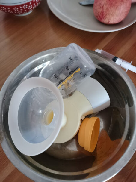 美德乐吸奶器电动双边吸乳器母乳收集储奶高效泌乳为什么吸奶时候奶水会从杯罩里漏出？