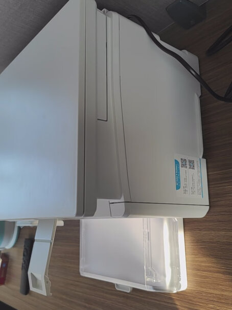 惠普136w锐系列黑白激光多功能一体机请问无线的那款打印机可以用台式电脑点开文件打印吗？