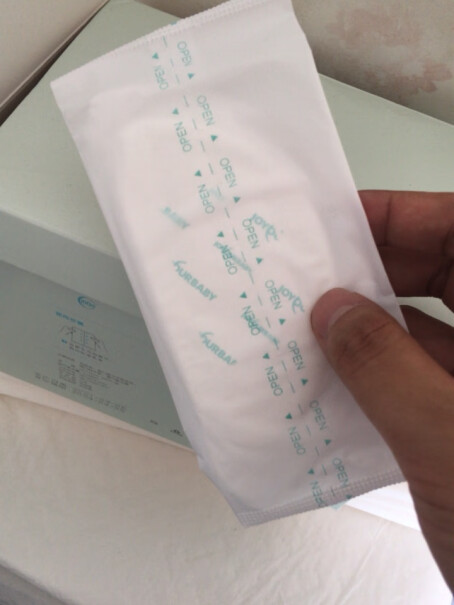 哺乳用品佳韵宝防溢乳垫一次性隔奶垫哺乳防溢乳贴产乳溢乳垫6片评测哪款功能更好,测评大揭秘？