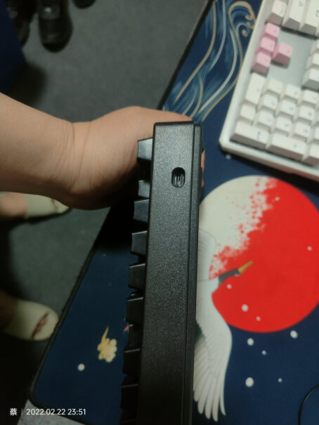 雷神有线游戏机械键盘红轴KG3089R幻彩版买什么轴的好一点？