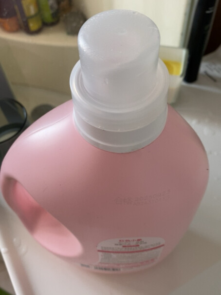 红色小象婴儿洗衣皂宝宝衣服奶渍，葡萄汁，芒果汁可以洗掉吗？