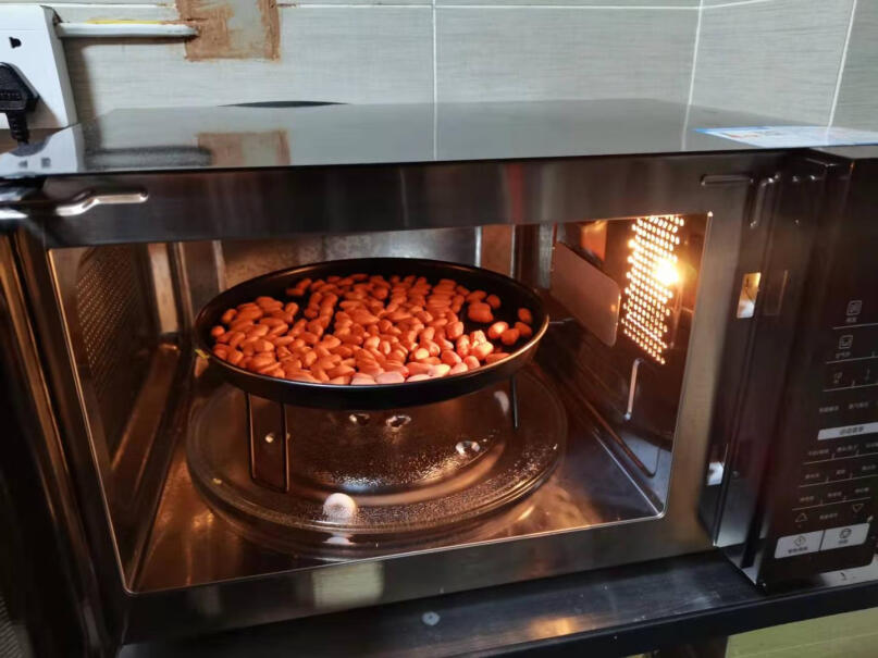 格兰仕微波炉蒸笼3380V圆形蒸汽专用加热蒸笼蒸屉这个可以烤蛋糕吗？