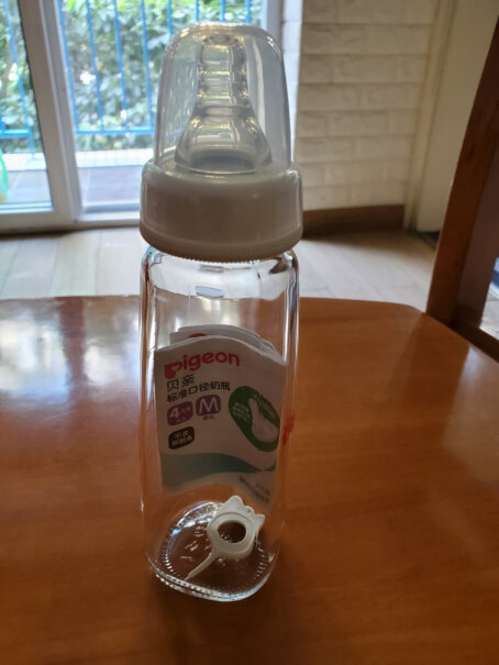 贝亲Pigeon奶嘴贝亲奶嘴贝亲宽口奶瓶适合用吗，或者其他品牌的标准口径的适合用？