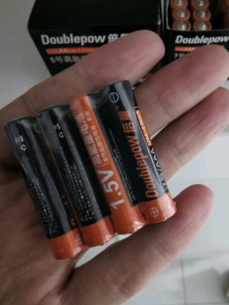 电池-充电器倍量 5号+7号碳性电池质量靠谱吗,好不好？
