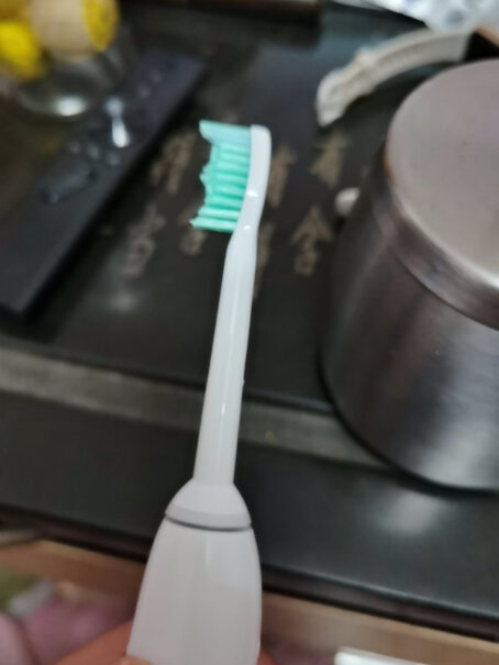 飞利浦PHILIPS电动牙刷这个和imask电动牙刷哪个好用？