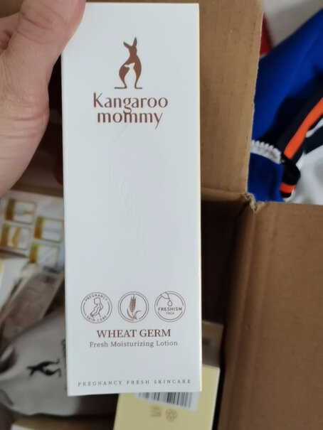 袋鼠妈妈孕妇护肤品套装小麦系列补水保湿哺乳期适用化妆品孕早期可以用吗？