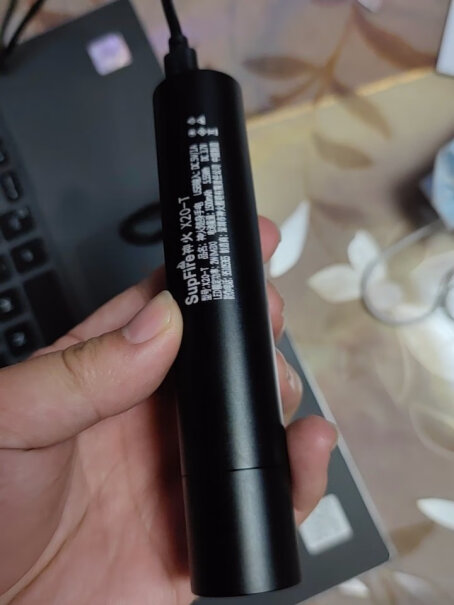 神火X20-T强光手电筒变焦远射USB充电能照玉石吗？