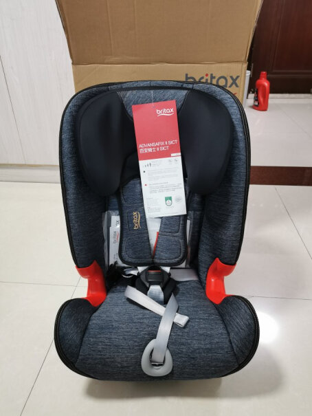宝得适宝宝汽车儿童安全座椅isofix接口百变骑士您好，奔驰G500能装吗？