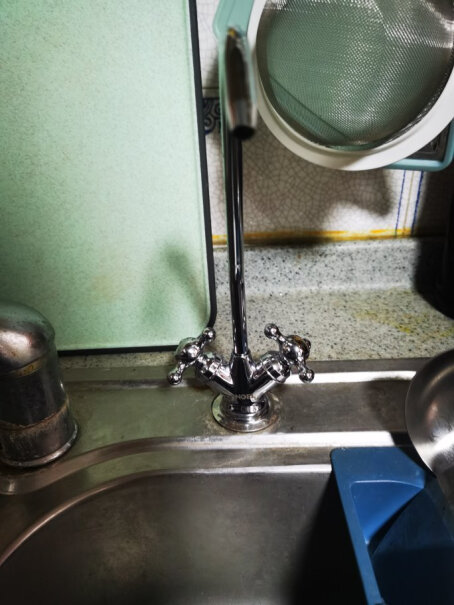 安吉尔净水器家用京品家电净水器可以躺着放吗？厨柜立着放不下。