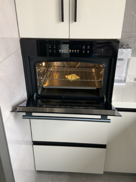 苏泊尔SUPOR嵌入式蒸烤箱一体机有没有烤过饼干的，总感觉下火不热呢，饼干底层都不上色？