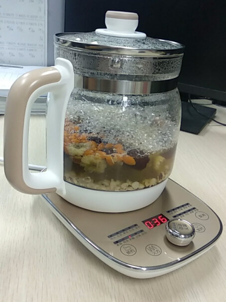 小熊养生壶热水壶煮茶器煮茶壶这个壶能煎药么？