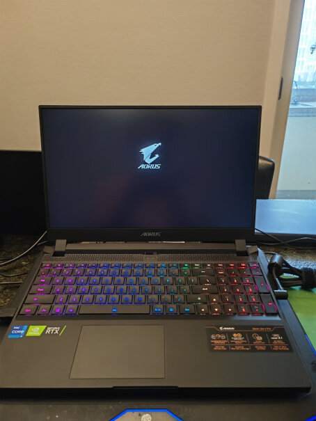 技嘉202212代酷i7AORUS17.3RTX3080Ti英寸笔记本纠结怎么样？亲身体验诉说！