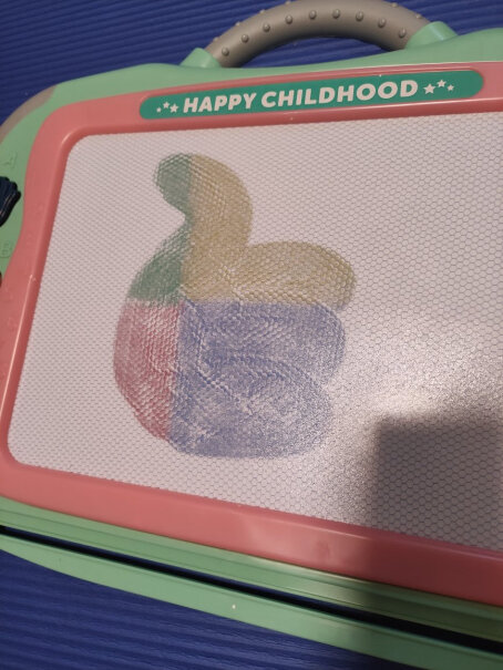 铭塔超大号磁性儿童画板玩具男孩女孩婴儿宝宝为什么写了字，擦不掉？