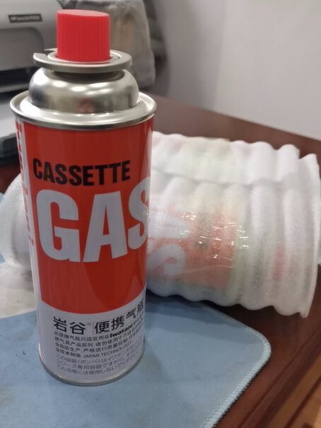 岩谷Iwatani7罐装丁烷气防爆燃气罐这个是通用的么，别的卡式炉是否能用别的卡式炉？