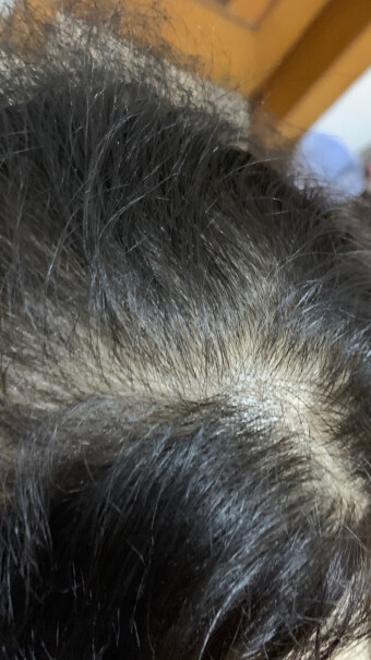欧莱雅LOREAL卓韵霜护发染发霜＃1自然黑色不伤发染发膏男士短发，两边有些白发想染黑。染的时候像洗头那样涂抹，能达到效果吗。视频里看着太麻烦？