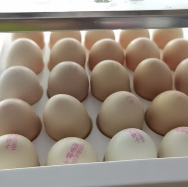 1号会员店一箱是多少个鸡蛋？