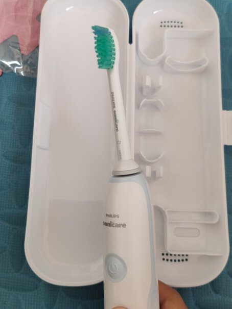 飞利浦电动牙刷充电式成人声波震动米白色电动牙刷HX3216我有个大胆的想法&hellip;&hellip;