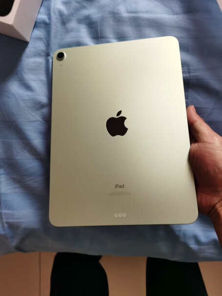 「教育优惠版」Apple iPad Air10.9英寸平板电脑（ 2020年新款 64GWLAN版你们教育优惠的有送的beats吗？都是什么颜色的？