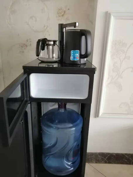 美菱茶吧机没电的时候能出水吗？直接喝？