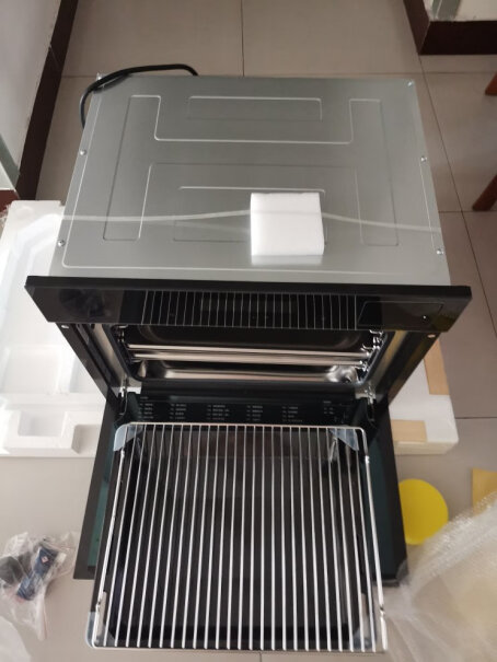 西门子嵌入式蒸烤箱一体机嵌入式蒸箱烤箱蒸烤一体机需要排烟管吗？