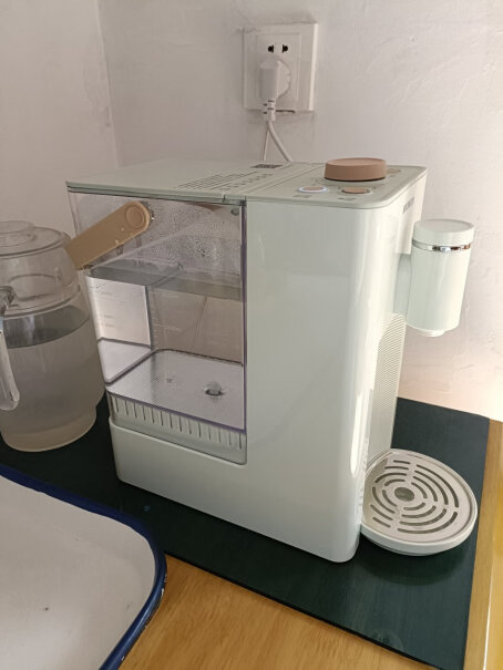 北鼎即热式饮水机即时加热小型迷你茶吧机饮水器这个饮水机清洗方便吗？