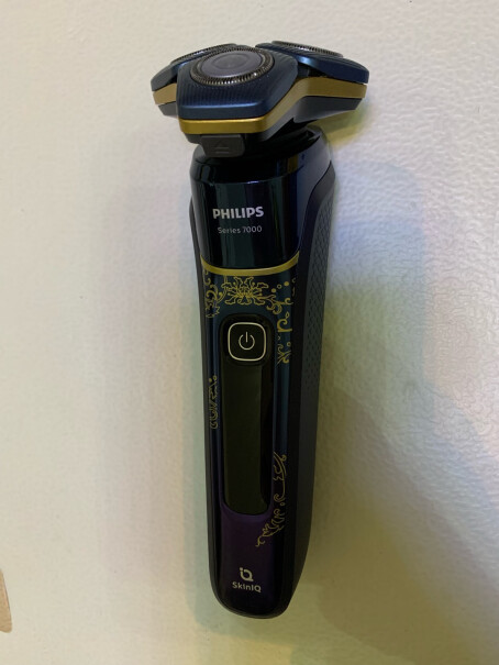 飞利浦电动剃须刀全新7系蓝蜂巢肌能感应智能刮胡刀S7731App软件，关于这个剃须刀的，各位谁知道呢？