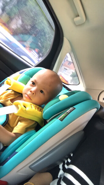 安全座椅感恩儿童汽车安全座椅9个月-12岁宝宝座椅内幕透露,质量值得入手吗？