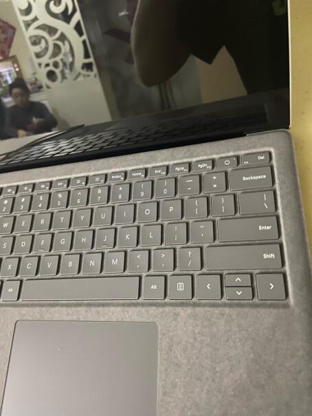 微软笔记本Laptop5功能真的不好吗？良心评测点评！