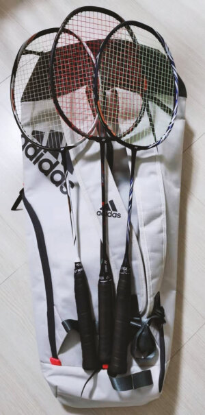羽毛球包adidas阿迪达斯羽毛球包3详细评测报告,评测质量好不好？
