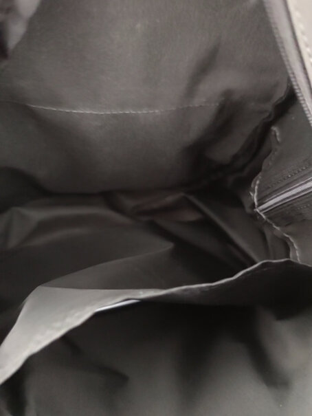 京东京造 轻量小背包10L 2.0是大品牌吗？来看看图文评测！