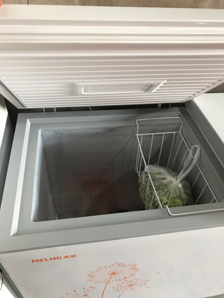 美菱MELING278升商用家用冰柜冷藏室怎么写的是微冻室，可以放鸡蛋和蔬菜吗？